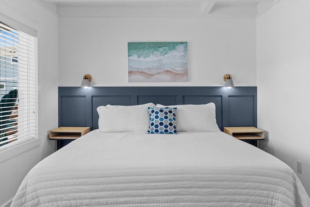The Beach House Motel & Suites photo 11