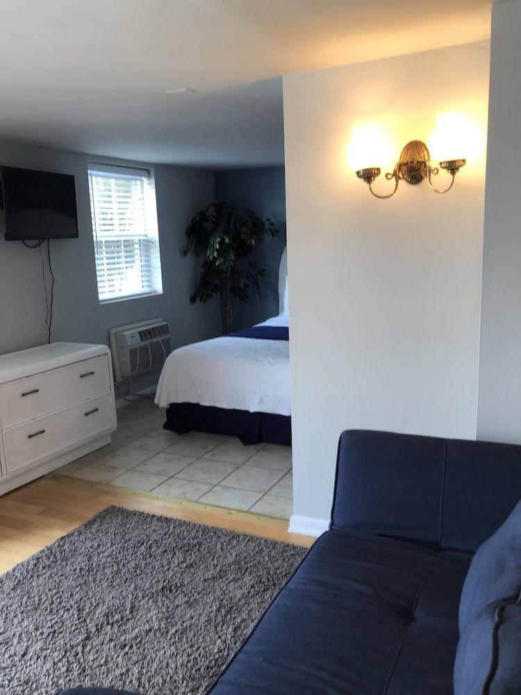 Ocean Manor Inn photo 54