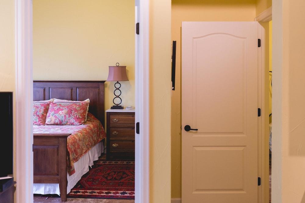High Cotton Inn photo 74