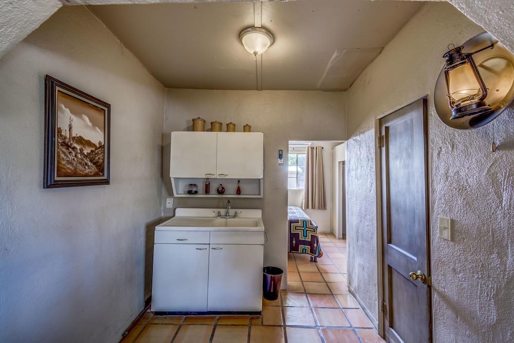 Tombstone San Jose House photo 22