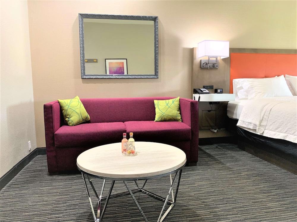 Hampton Inn Fort Stockton photo 25