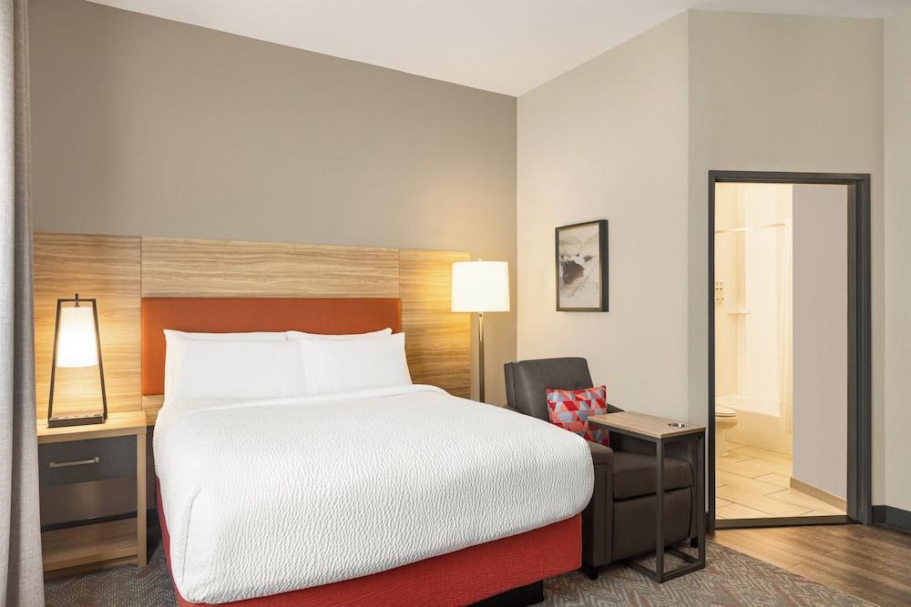 Candlewood Suites Mount Pleasant by IHG photo 53
