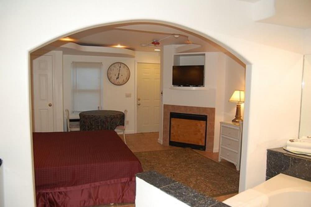 Point 1 Motel photo 6
