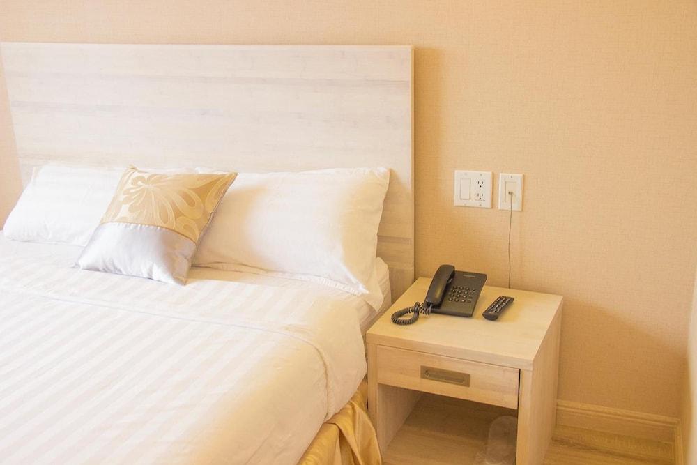 Phoenix Hotel photo 7