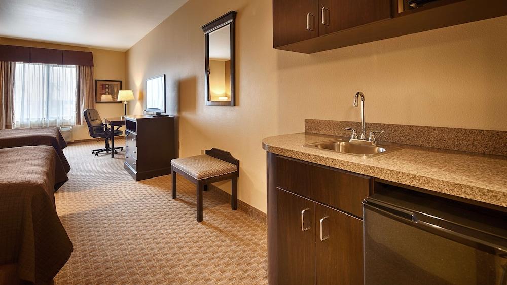 Best Western Lamesa Inn & Suites photo 8