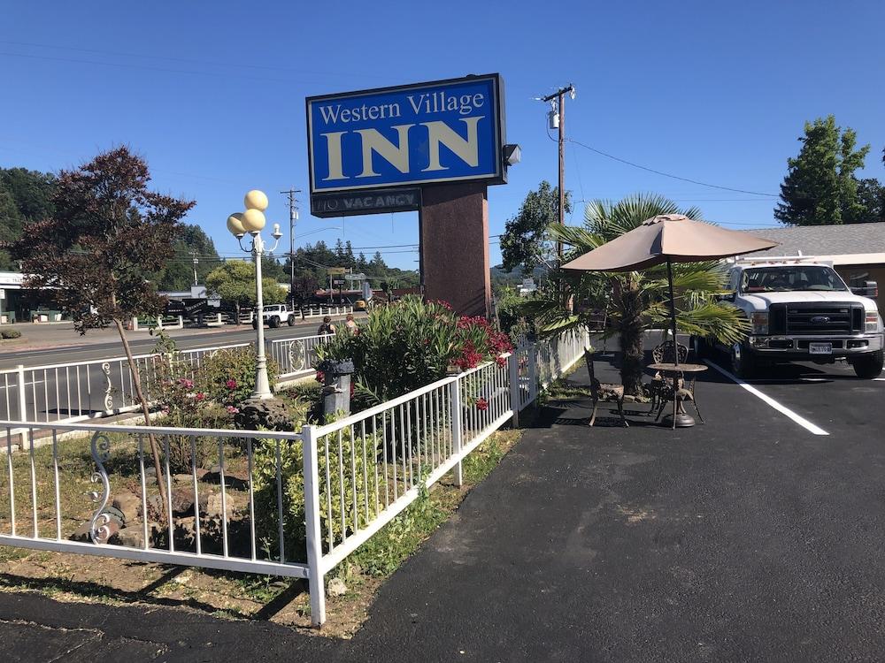 Western Village Inn photo 13