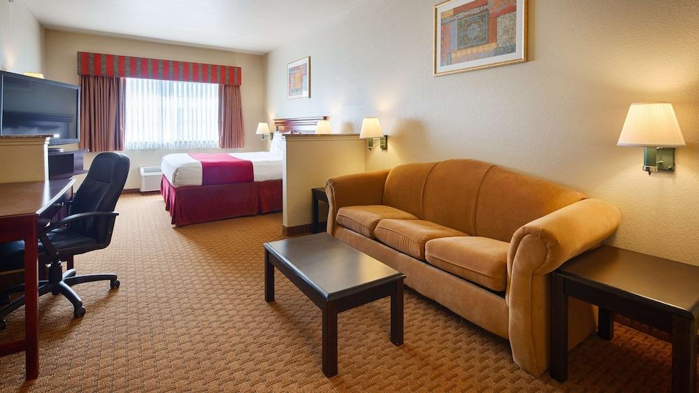 SureStay Plus Hotel by Best Western Quanah photo 16
