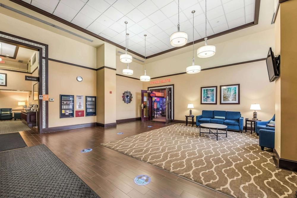 Comfort Suites Chicago O'Hare Airport photo 43