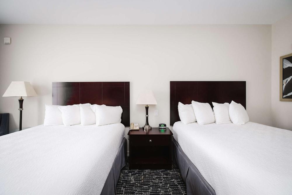 Best Western Sugarland Inn photo 3