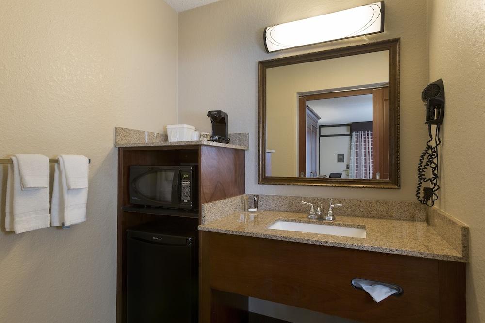 Rosen Inn Lake Buena Vista photo 32