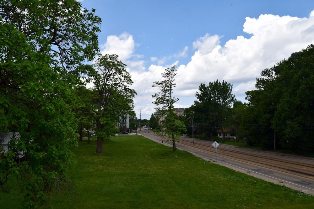 Snelling Motel photo 26