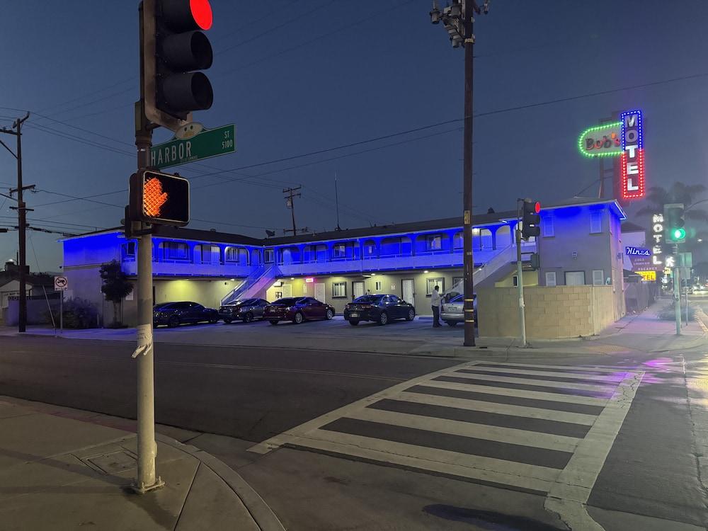 Bob's Motel photo 8