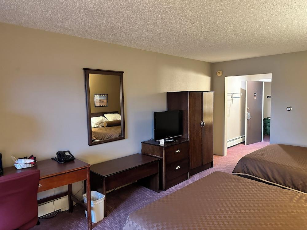 Cedar Hill Lodge photo 4
