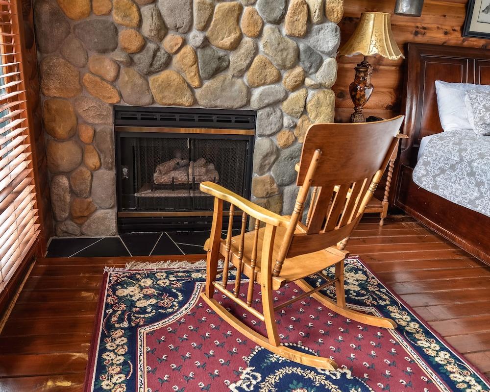 Sumas Mountain Lodge photo 6