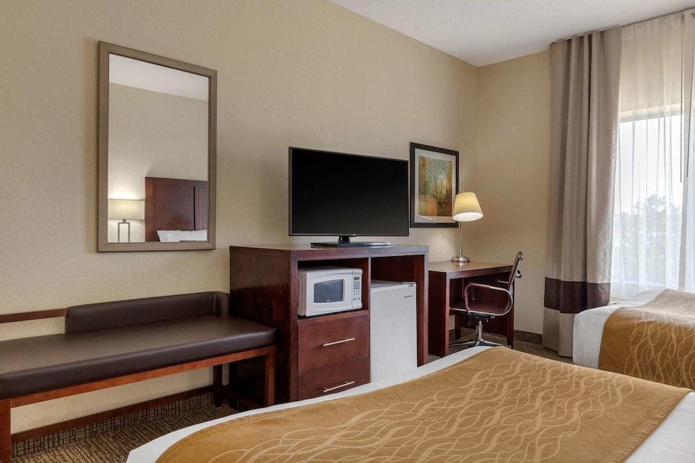 Comfort Inn & Suites Camden photo 22