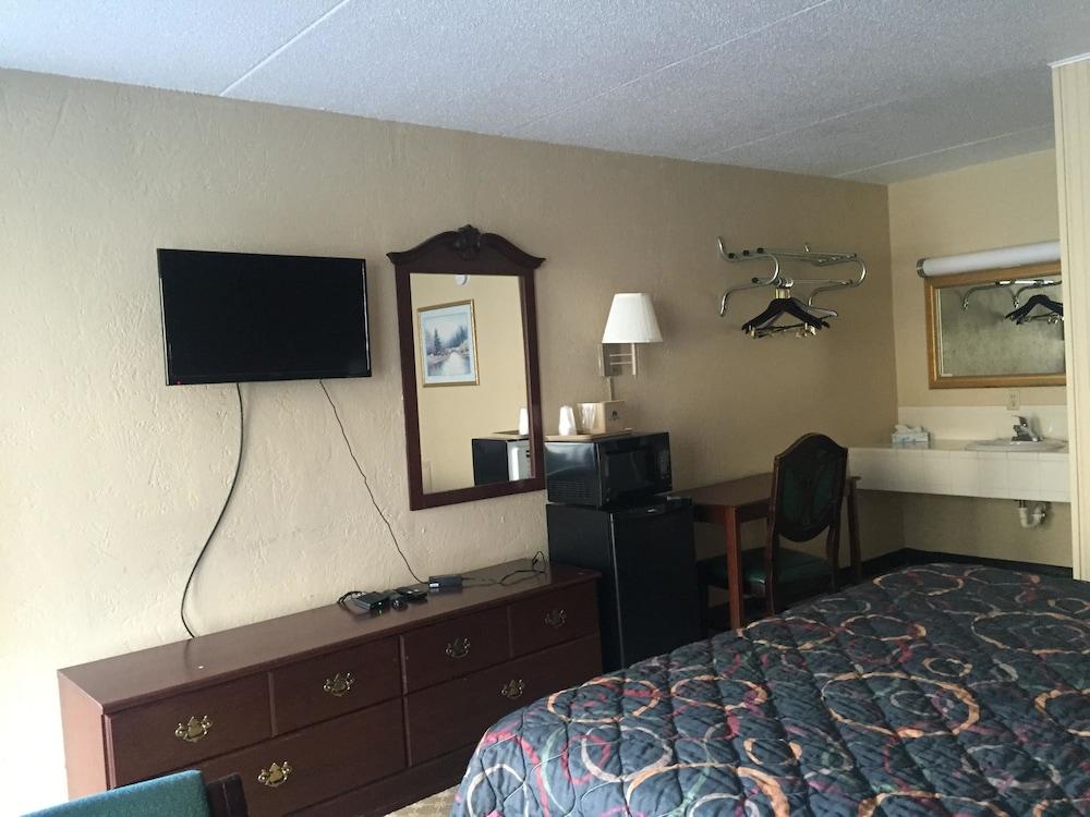 Alcoa Inn photo 2