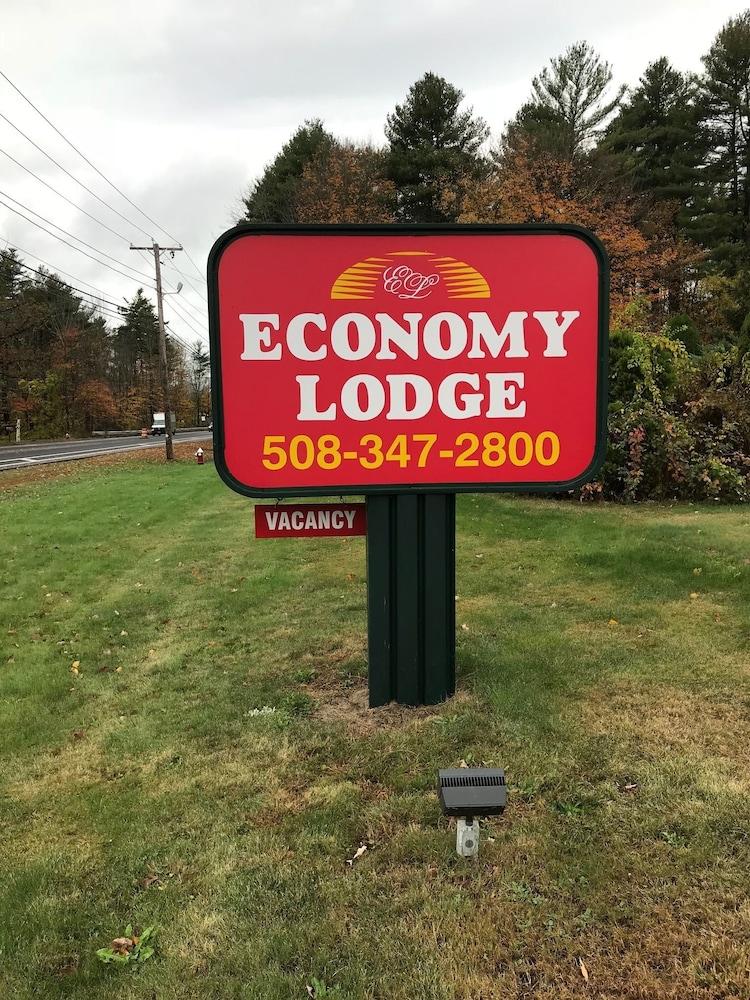 Economy Lodge photo 52
