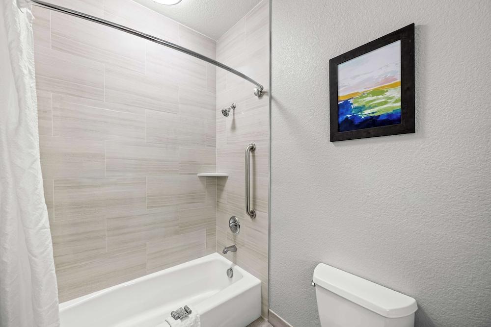 Best Western Palace Inn & Suites photo 26