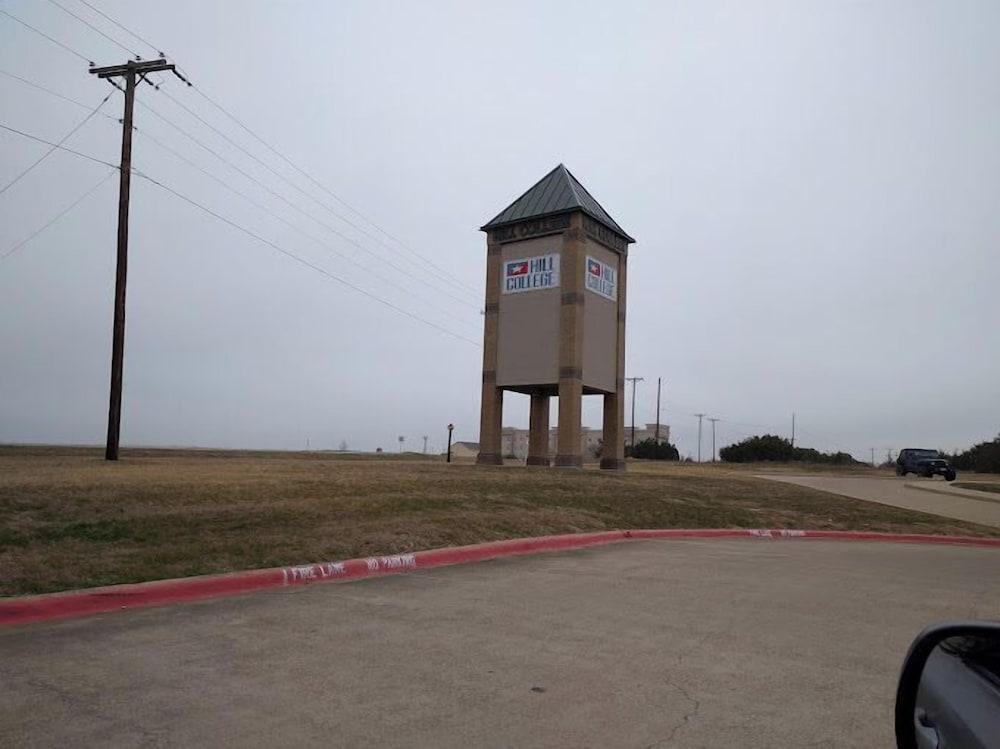 American Inn Cleburne photo 26