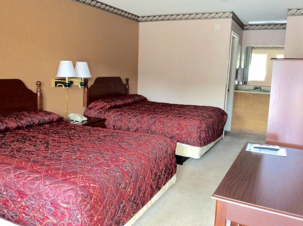 Budget Inn photo 7