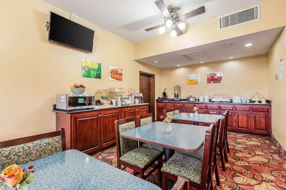Quality Inn Tifton photo 30
