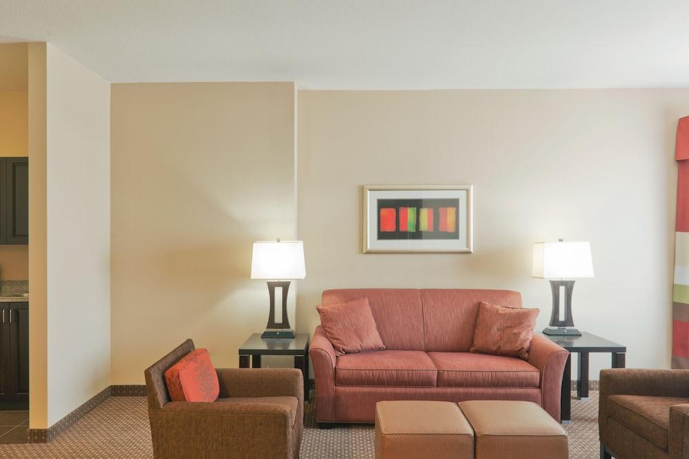 Holiday Inn Meridian E I 20/I 59 by IHG photo 36