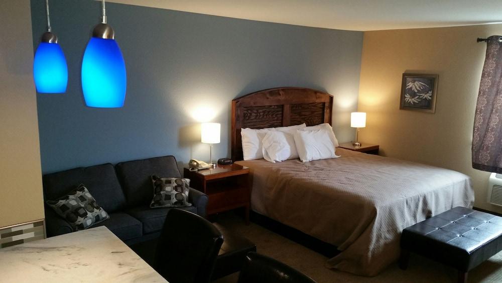 Rock Creek Hotel photo 24