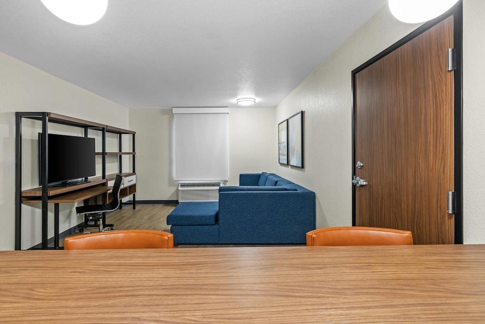 Everhome Suites Rochester Greece photo 50
