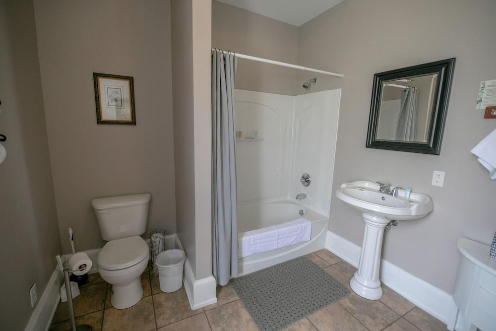 Nauvoo Temple House Hotel photo 66