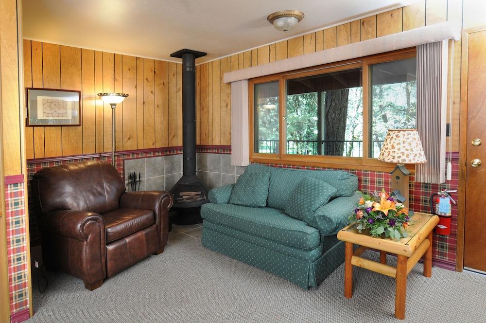 Morrison's Rogue River Lodge photo 30