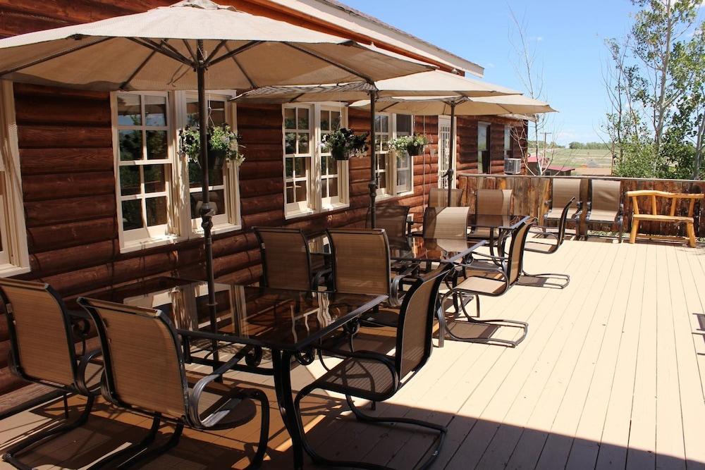 Old Corral Hotel & Steakhouse photo 14