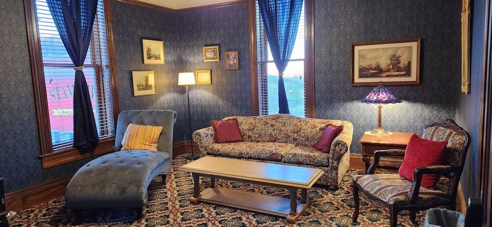 The Stampmill Victorian Suites photo 8