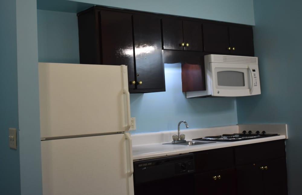 GUEST COTTAGES & SUITES photo 15