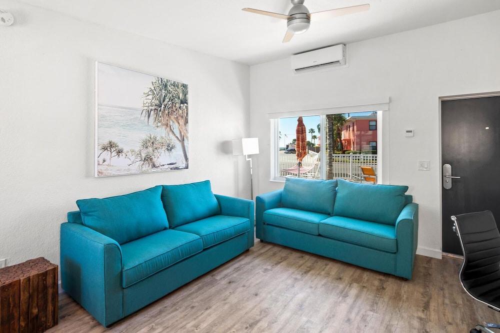 The Villas at St Pete Beach photo 32