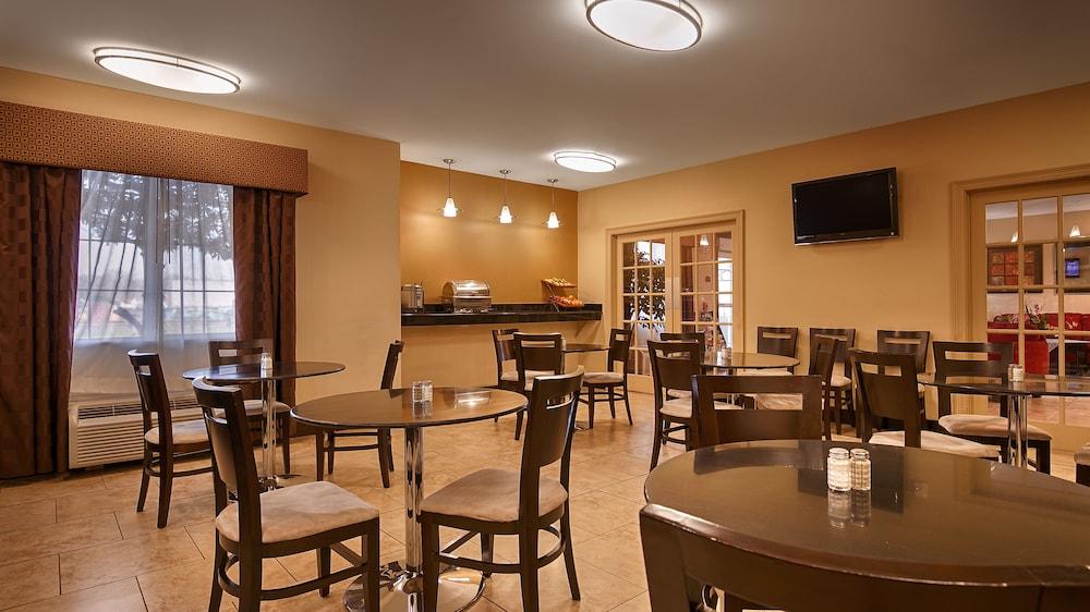 Best Western Plus Deridder Inn & Suites photo 43