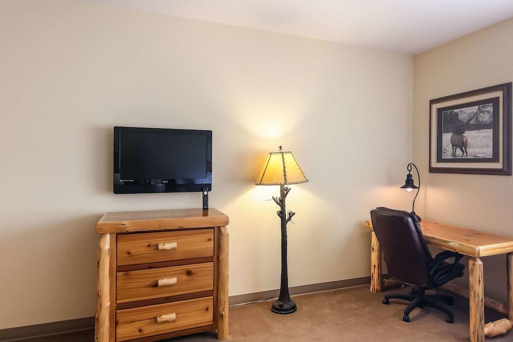 Quality Inn Selah North Park photo 3