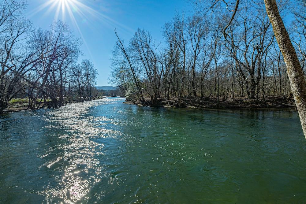 River Bend Inn photo 42