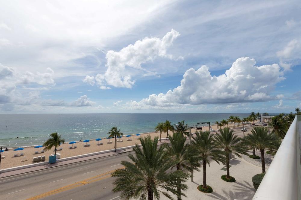Pelicanstay in W Hotel Ft. Lauderdale photo 11