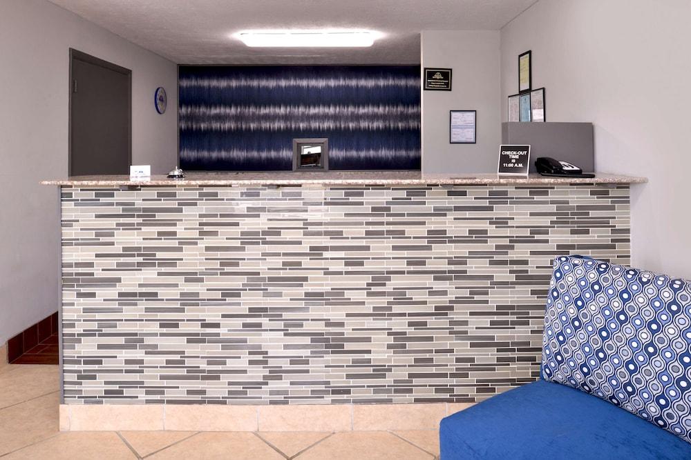 Americas Best Value Inn Monroeville photo 3