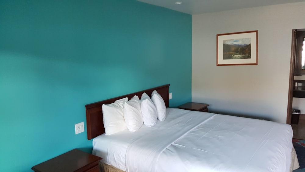 Fortuna Redwood Inn photo 4