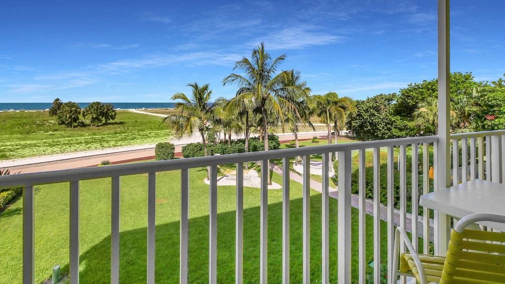 South Beach Oceanfront Resort photo 63