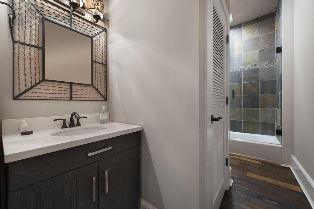 The Windsor Boutique Hotel photo 20