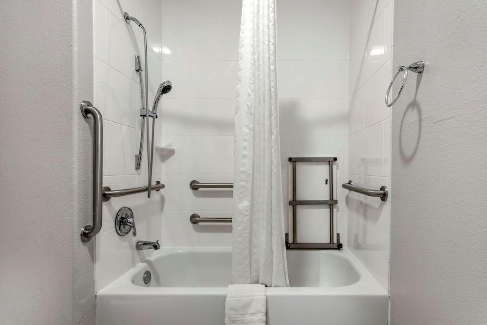 Best Western Oakdale Inn photo 23