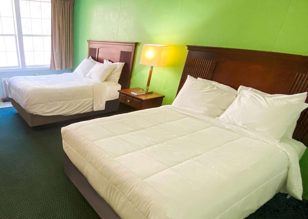 Knights Inn Lake City photo 5