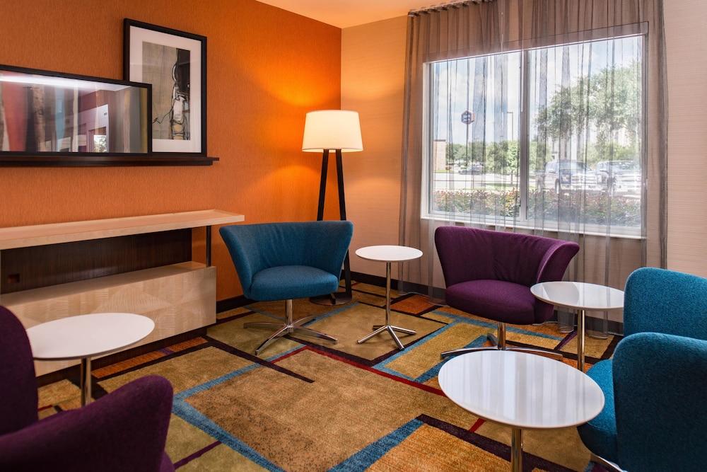 Fairfield Inn & Suites by Marriott San Antonio NE/ Schertz photo 3