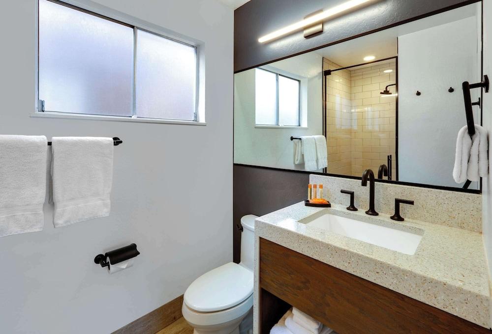 Hotel Becket, BW Signature Collection photo 40