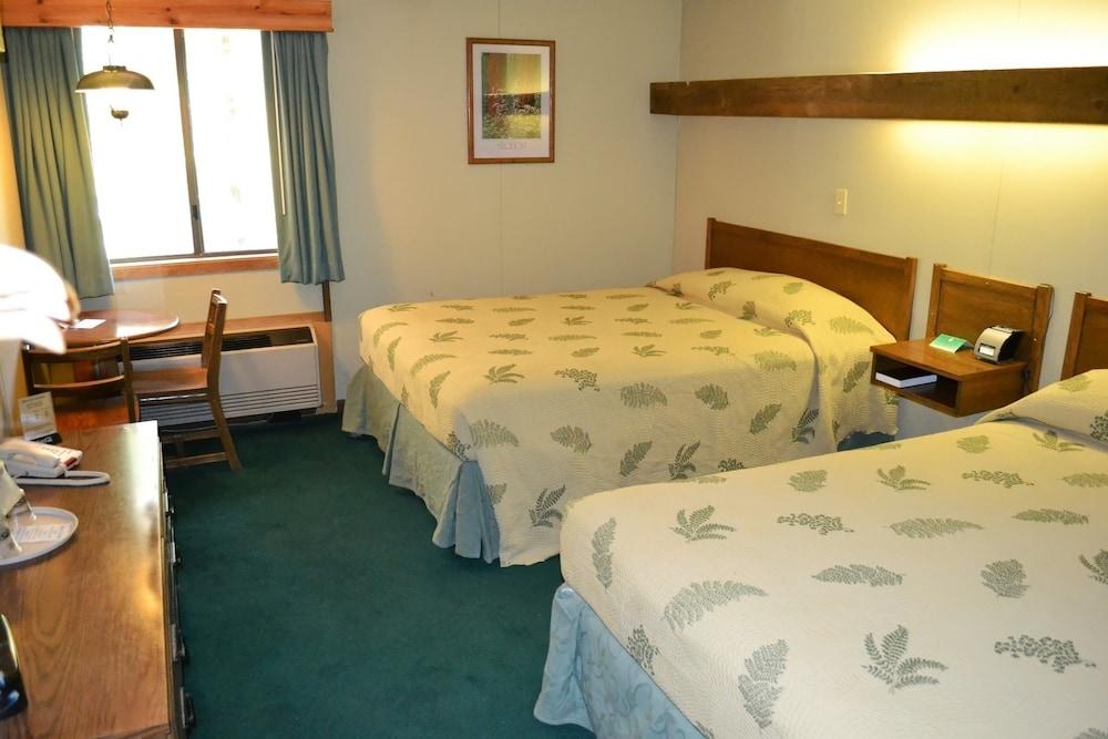Cedar Grove Lodge photo 5