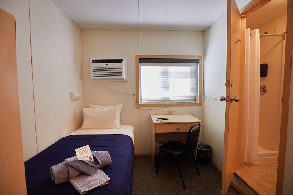 Target Hospitality-Midland Lodge photo 27