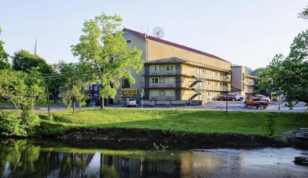 Tennessee Mountain Lodge Riverside by OYO photo 21