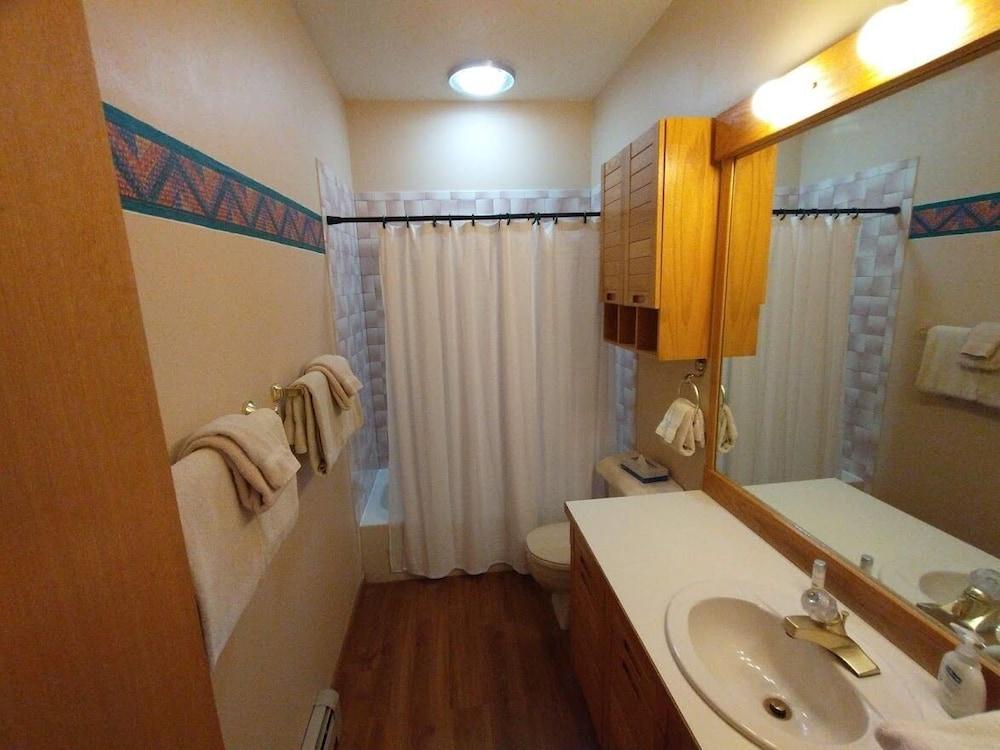 Swan Mountain Resort photo 38